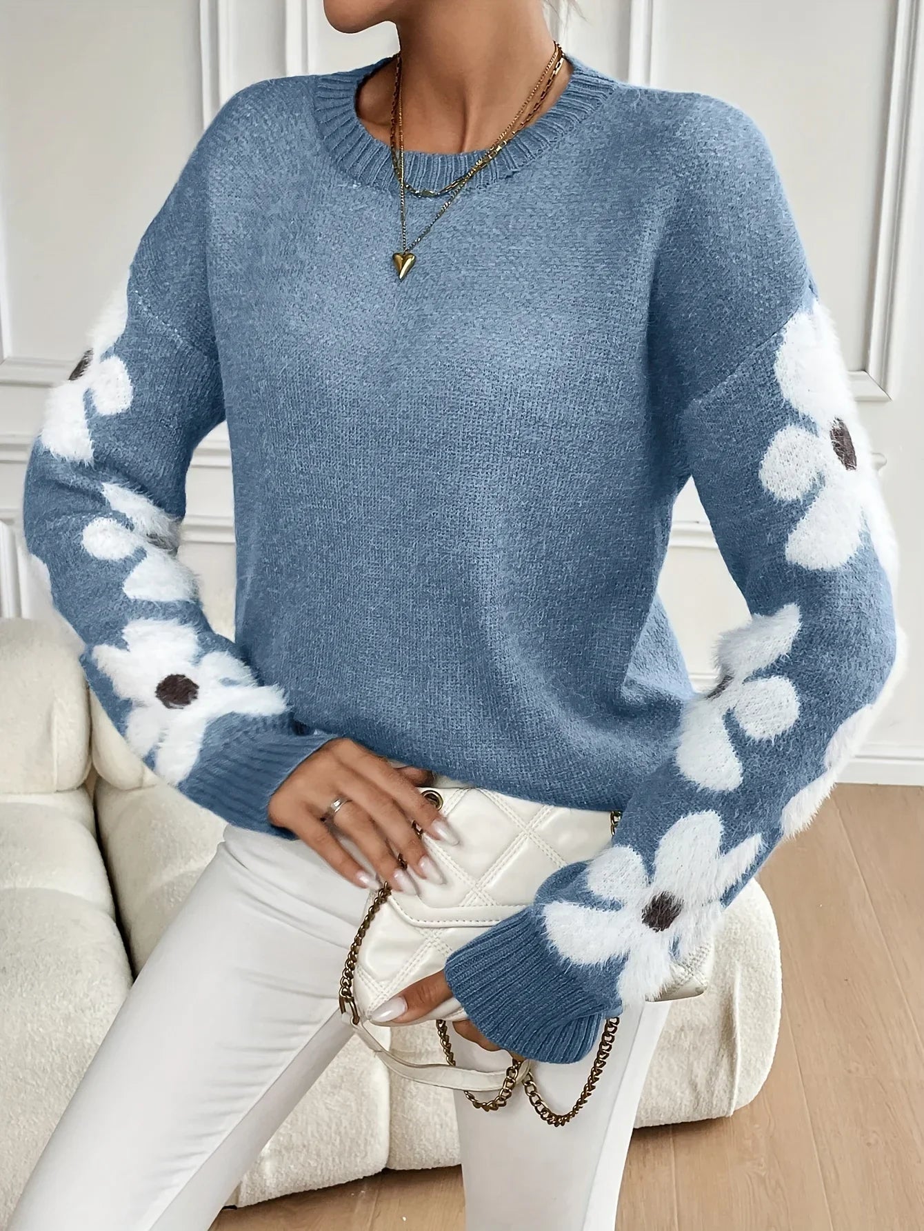 Cassy - Knitted Floral Sweater for Women